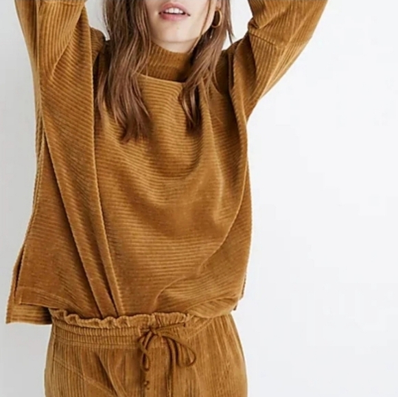 Madewell Texture & Thread Velour Corduroy Mockneck Top in mustard Color Medium - Picture 2 of 10